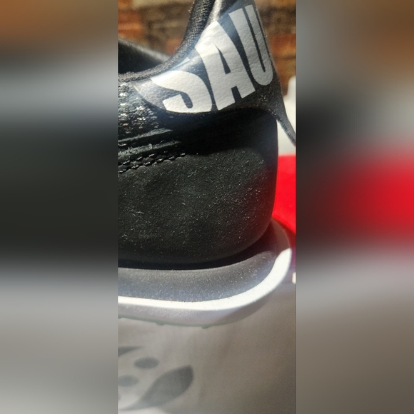 Saucony Black and Gray Men's Sneakers - Picture 6 of 7